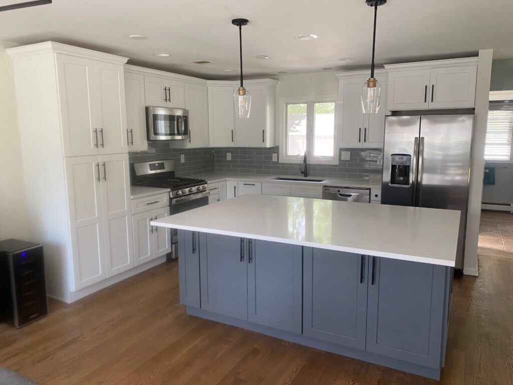 17176872311716489583Arielle_kitchen_after-7